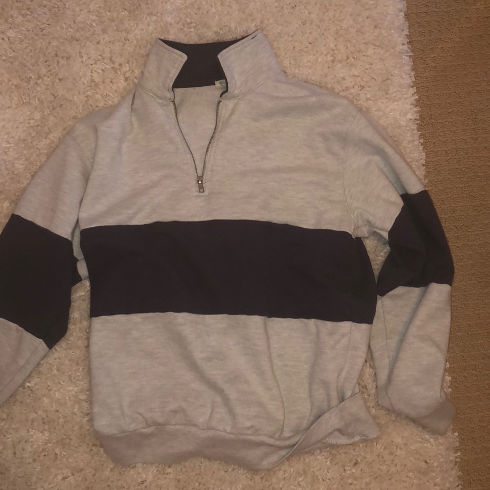 Brandy Melville quarter zip!!